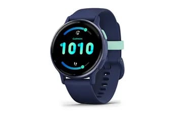 Montre connectée Garmin Vivoactive 5, Metallic Blue avec bracelet bleu marine