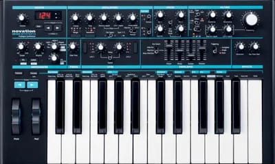 Novation Bass Station Ii - Synthétiseur Analogique - 25 Touches
