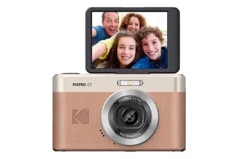 numerique avec zoom numerique 4X, capteur CMOS 13MP,focale de 3.57mm, ecran orientable de 2.8 pouces (230k pixels), modes de prise de vue varies, flash LED integre et batterie li-ion.