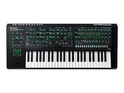 Roland - Synthétiseur System-8