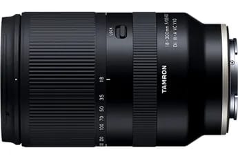 Objectif zoom Tamron. 18-300mm f/3.5-6.3 Di III-A VC VXD pour Sony E