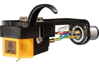 Cellule et diamant pour platine vinyle Nagaoka Cellule phono type MM montee sur porte cellule MP-110H
