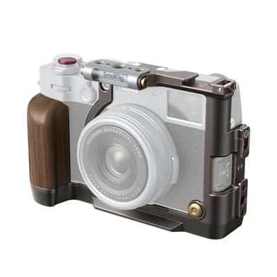 Cage « Rétro » SmallRig 4557 pour Fujifilm X100VI