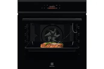 Four Electrolux EOE8P19WH